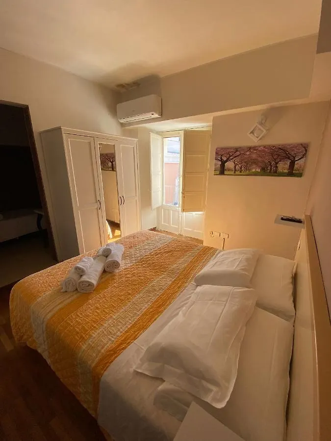 Casa de hóspedes Margherita Rooms Catânia